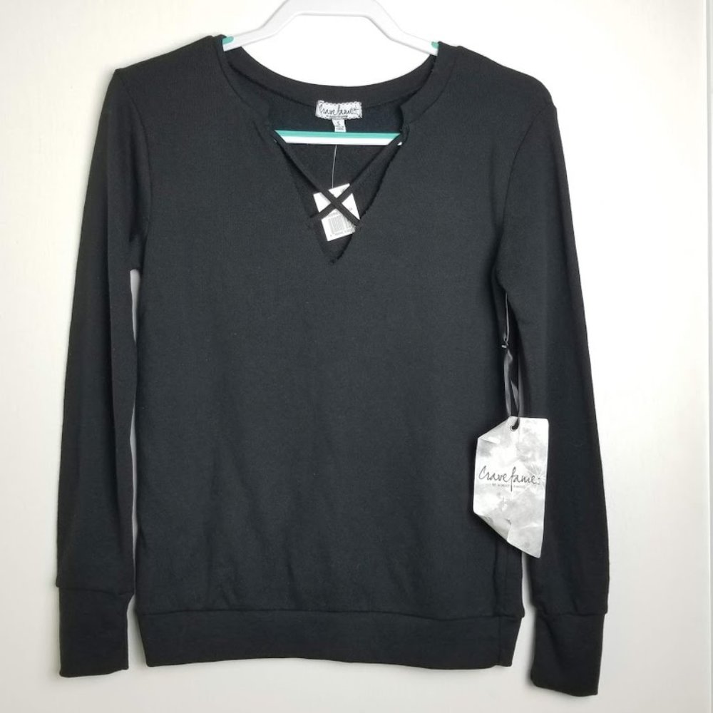 🌻NWT Crave Fame By Almost Famous Sweatshirt